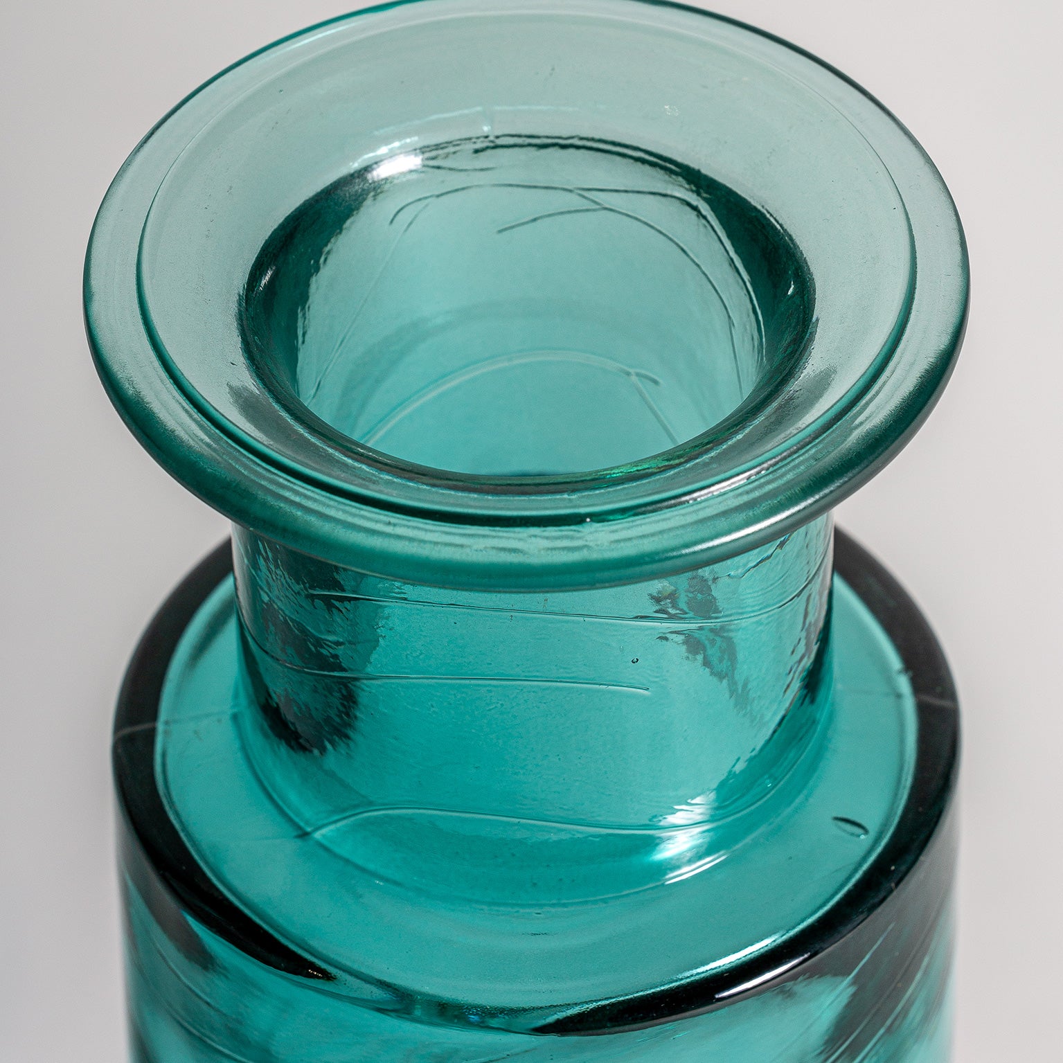 MAR VASE
